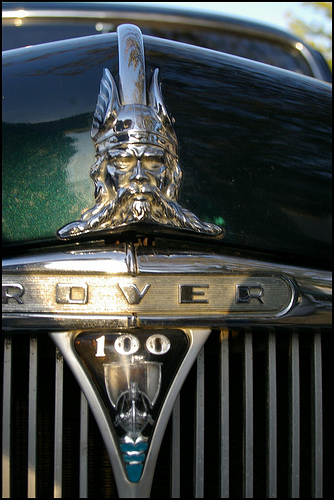 Illustration for article titled Hood Ornament Of The Month: 1960 Rover 100